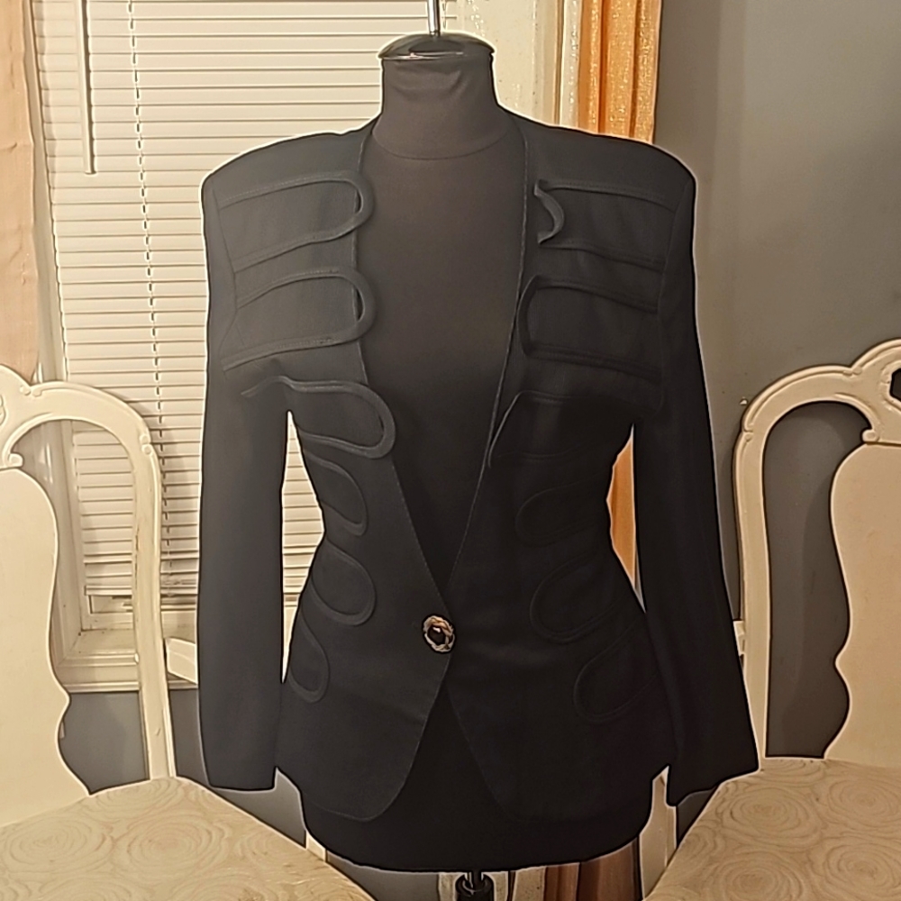 Nina K Designer Black Tailored Blazer, Sz L (fits 8/10), Single Button Closure